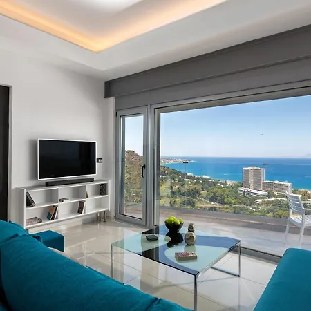 Rhodes Skyline With In Door Jacuzzi Sea View Apartmán *
