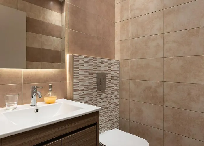 Appartamento Rhodes Skyline With In Door Jacuzzi Sea View Ixia (Rhodes)