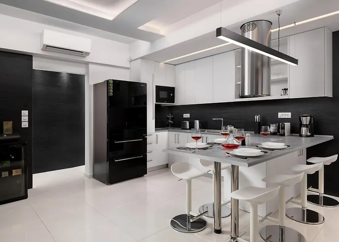 Rhodes Skyline With In Door Jacuzzi Sea View Διαμέρισμα *