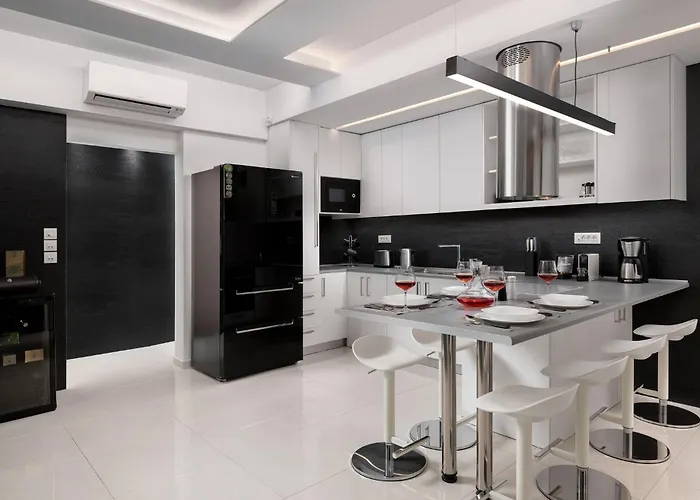 Rhodes Skyline With In Door Jacuzzi Sea View Διαμέρισμα *