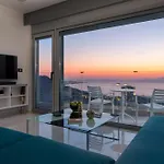 Rhodes Skyline With In Door Jacuzzi Sea View Ixiá